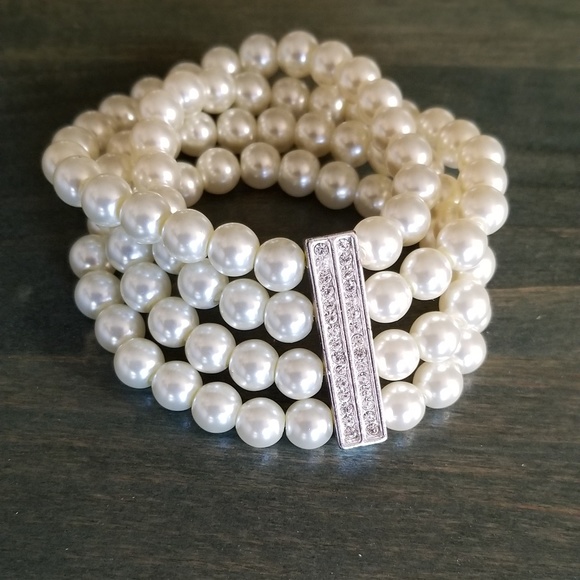 LOFT Jewelry - Faux Pearl Stretch Bracelet